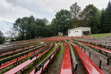 O trutnovský areál Bojiště se zatím bude starat město. Neví, co s ním
