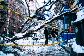 Kvůli sněhové bouři jsou na severovýchodě USA desetitisíce lidí bez proudu