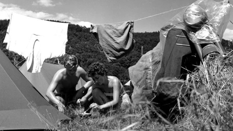 Stanování na Slapech (1963)