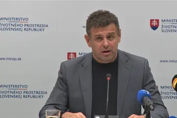 Podnapilý slovenský ministr se popral v čínské restauraci. Den poté rezignoval