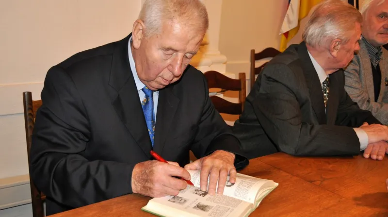 Z pondělní akce v Lounech