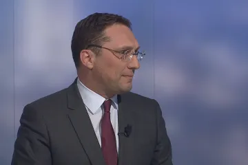 Paříž usiluje o to, aby válka na Ukrajině skončila. V sankcích je ochotná zajít daleko, tvrdí francouzský velvyslanec