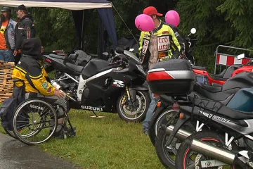 V Kladrubech mají sraz motorkáři, v Kouřimi jsou fanoušci škodovek