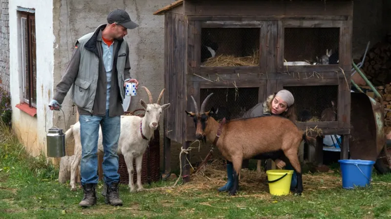 Čistá práce (z cyklu Nevinné lži) / Jan Plouhar, Pavla Beretová