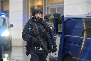 V Německu zatkli Íránce podezřelého z plánování útoku kyanidem a ricinem