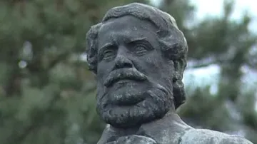 Socha maďarského spisovatele Lajose Kossutha
