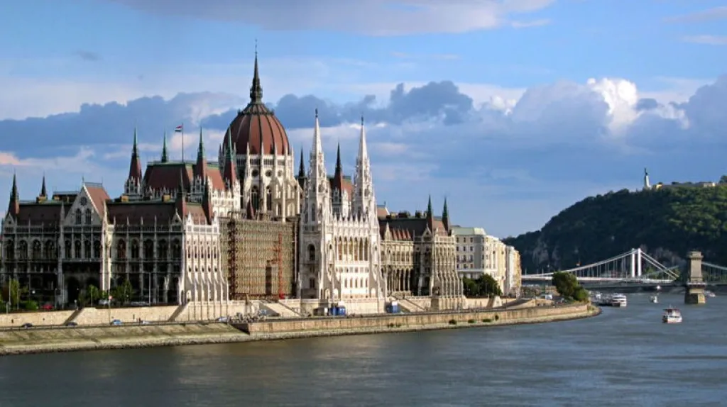 Budapešť