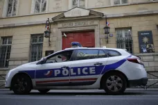 Ve Francii přibývá útoků na školáky. Důvodů je hned několik