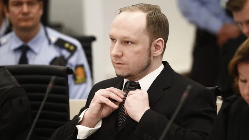 Anders Behring Breivik u soudu
