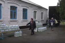Ukrajinská města a vesnice jsou bez pitné vody. Rusové cílí na vodovody záměrně, tvrdí experti