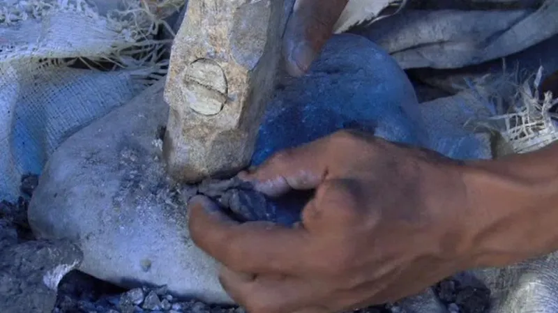 Nelegální těžba zlata