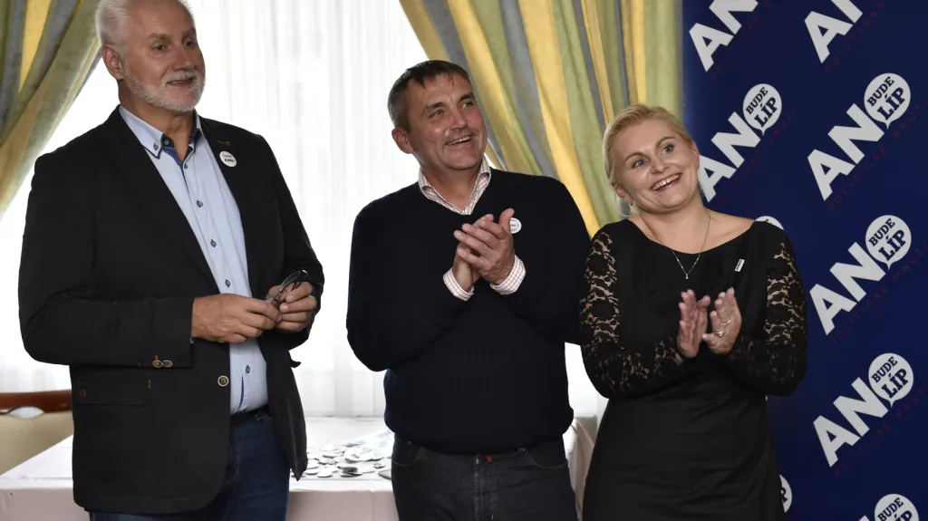 Členové vítězného hnutí ANO na jihu Moravy