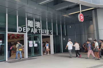 Hongkong si zvyká na čínské přiškrcení