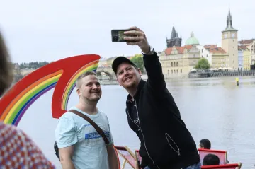 Doma je člověk tam, kde je sám sebou, zní vzkaz letošní Prague Pride