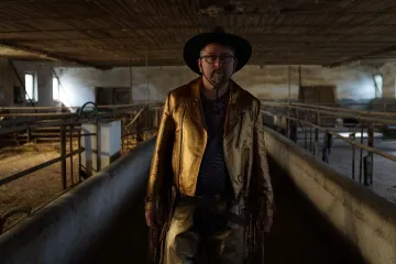 Jeden je ekofarmář, druhý obhospodařuje lány. Bohdan Sláma natáčí „krajinu v suchu“