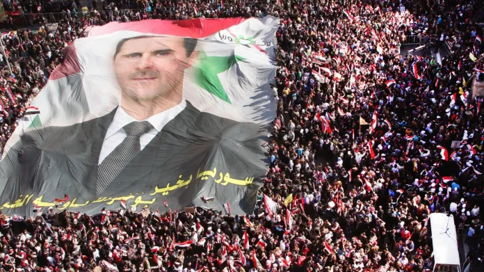 Demonstrace v Sýrii na podporu Bašára Asada