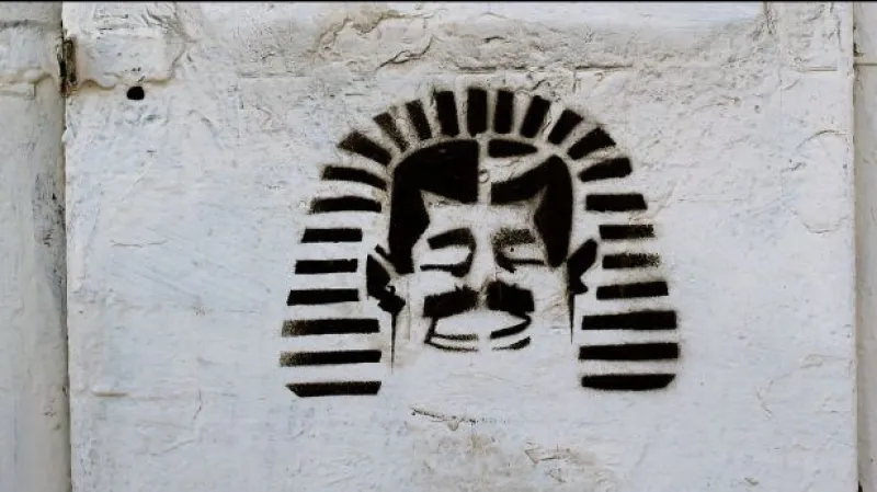 Ulice v Káhiře zaplnily tisíce protestujících