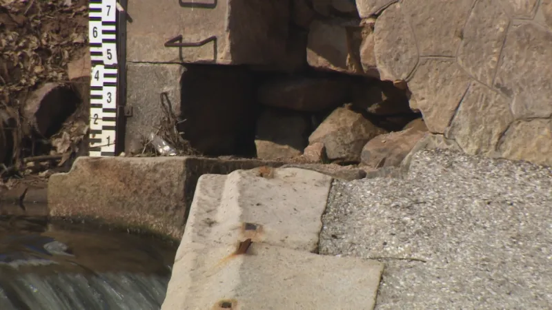 Viktorčin splav v Babiččině údolí poškodila povodňová vlna