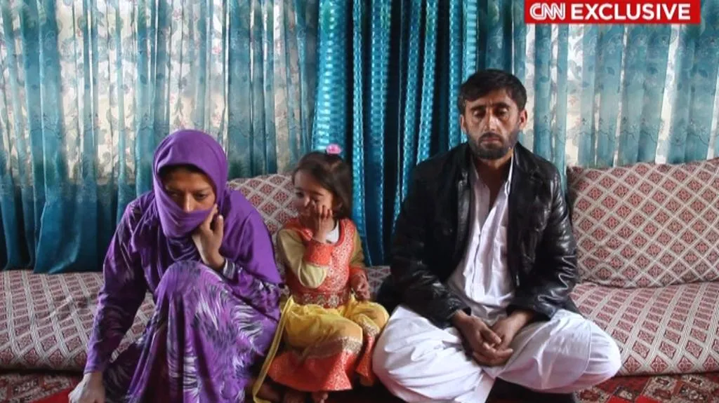 Afghánka Gulnaz s rodinou