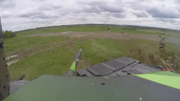 Střelba z bojového vozidla pěchoty CV 90