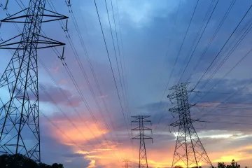Energie zlevňují, už ale ne tak výrazně