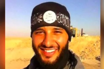 Soud ve Francii poslal do vězení členy teroristické buňky, včetně bratra vraha z Bataclanu