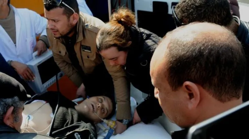 Dvaadvacet mrtvých po útoku v Tunisu