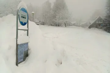 Prohlédněte si republiku pod bílým příkrovem. Stačila jedna sněžná noc