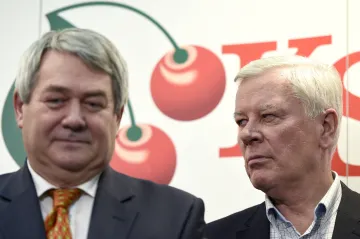 Volby jsou debakl a Filip by měl rezignovat, soudí jeho rival Skála