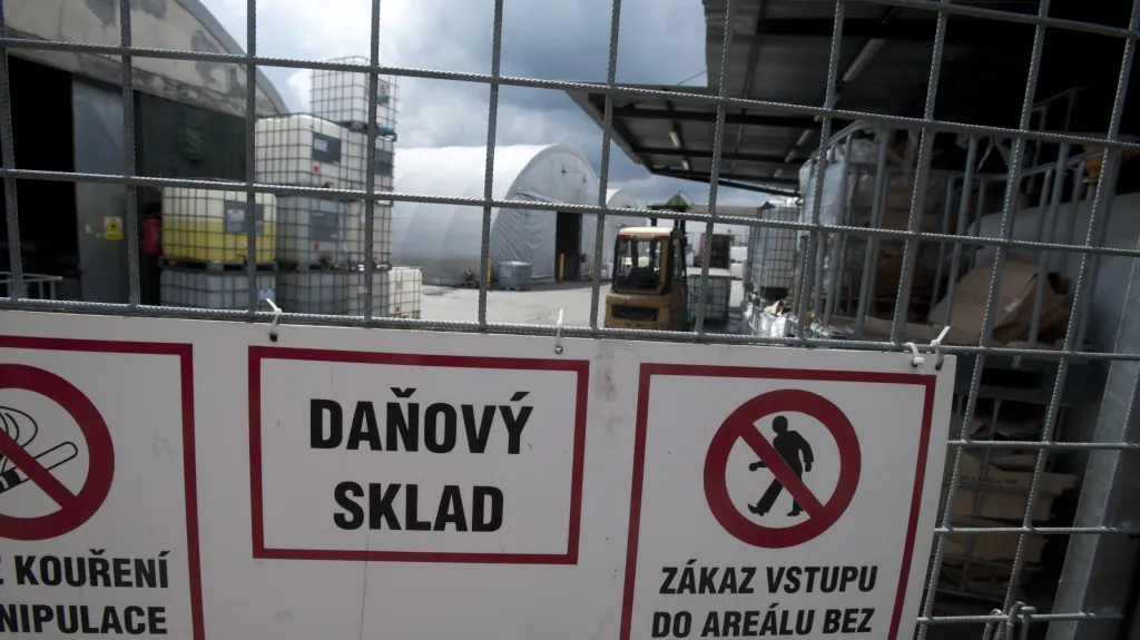 Areál společnosti Morávia-Chem V Hrobicích na Zlínsku