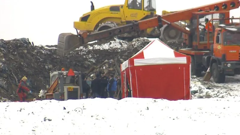 Policisté na jihlavské skládce pátrají po pohřešované dívce