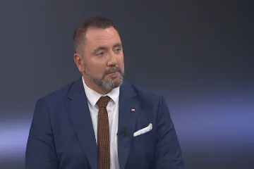Oceňuji odstup od zelené ideologie, ale chceme více změn, řekl Červený k ETS