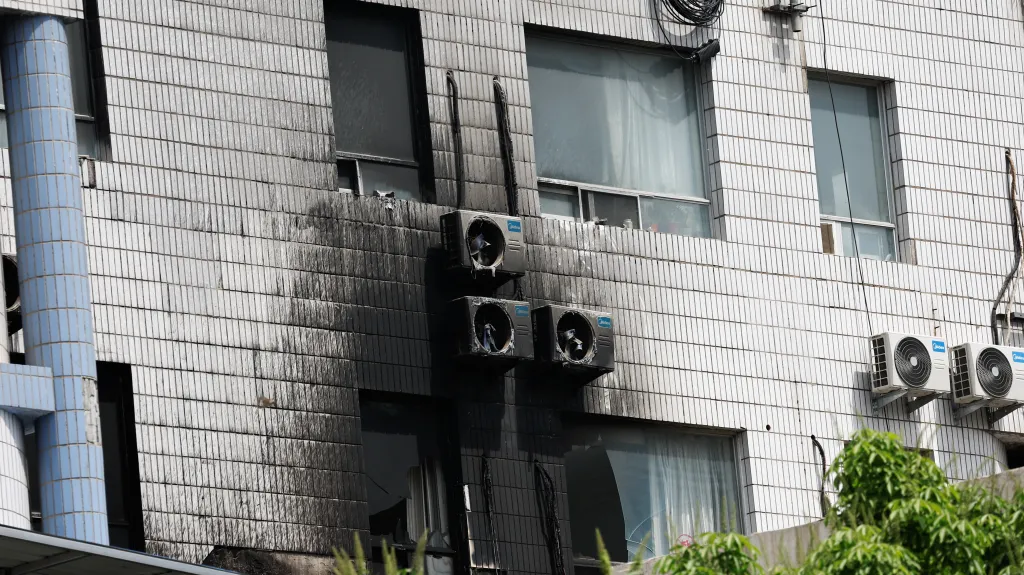 Následky požáru v pekingské nemocnici