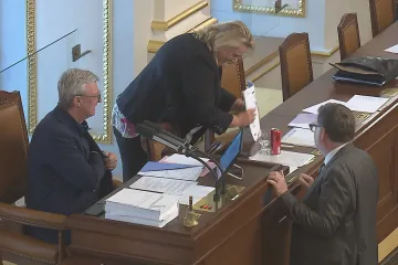 Úsporný balíček se dotkne peněženek Čechů, daňové zatížení poroste 