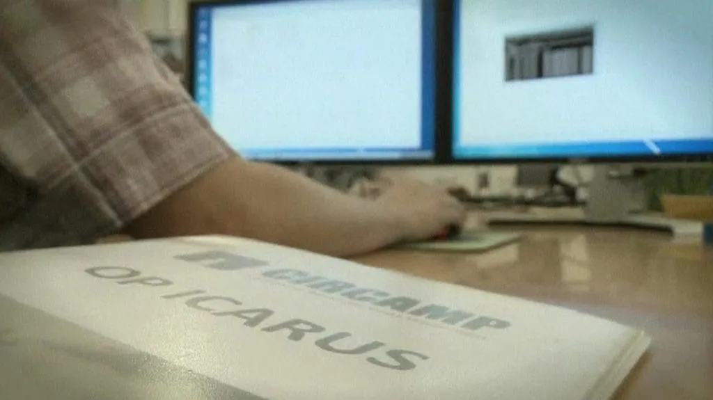 Policejní akce Ikarus