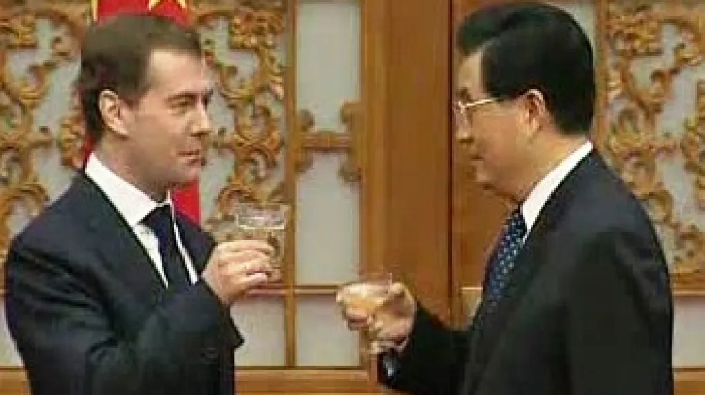 Dmitrij Medveděv a Chu Ťin-tchao
