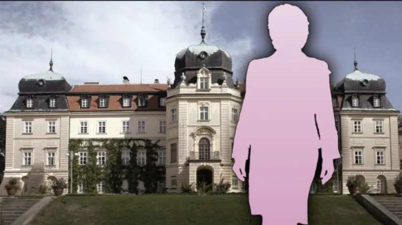 Jakub Železný představuje názory manželek kandidátů