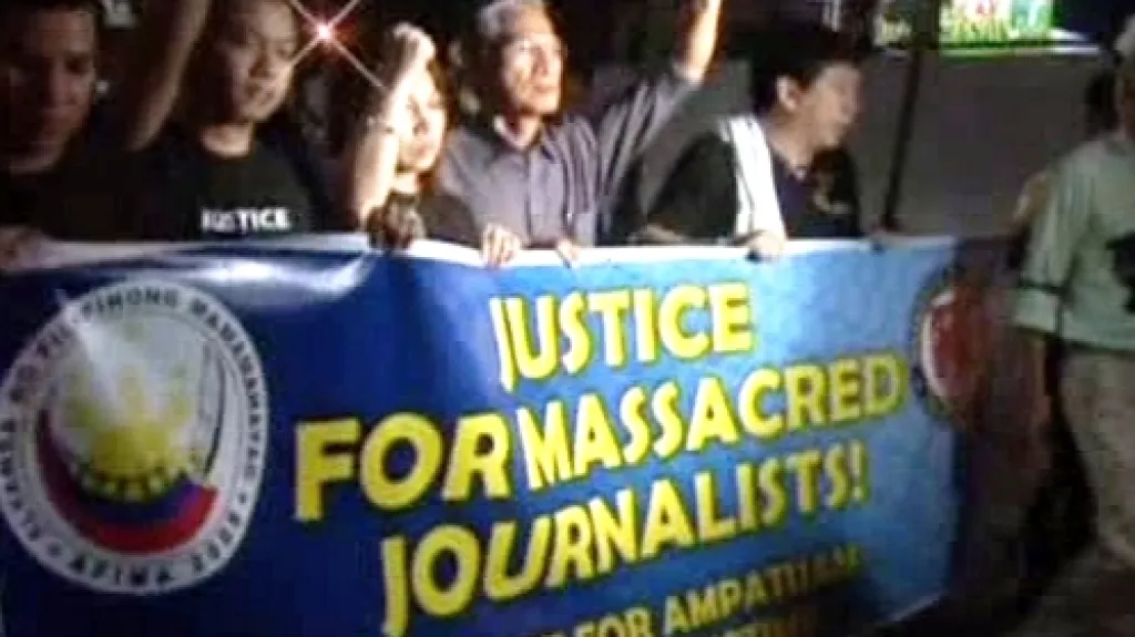 Protestní pochod novinářů v Manile