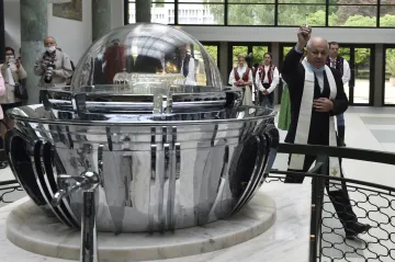 V Luhačovicích zahájili sezonu symbolickým otevřením pramenů. Letos v komornějším duchu