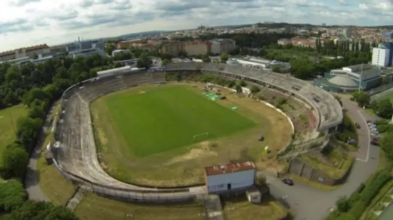Podívejte se na letecké záběry stadionu Za Lužánkami