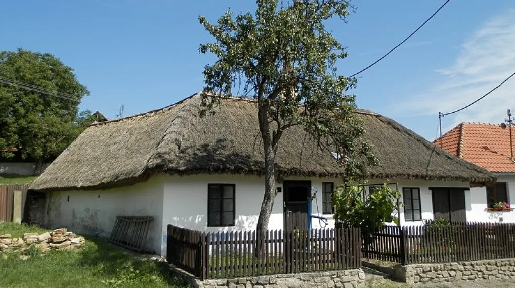 Došková chalupa v Petrovicích