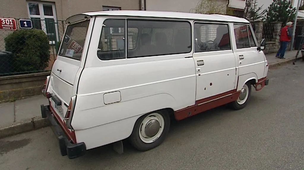 Škoda 1203
