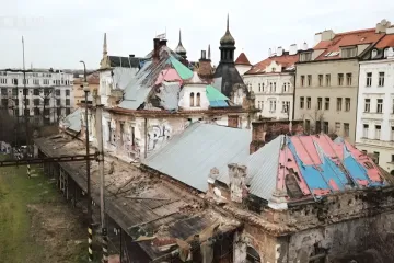 Reportéři ČT: Stát uvažuje poprvé od revoluce o vyvlastnění památky. Nádraží Vyšehrad hrozí zřícení