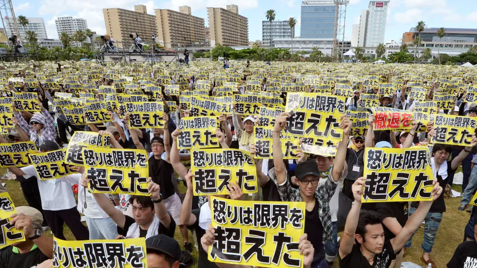 Protesty na Okinawě
