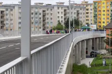 V Litvínově se otevřel nový most přes Mezibořskou ulici. Jeho stavba trvala rok a půl
