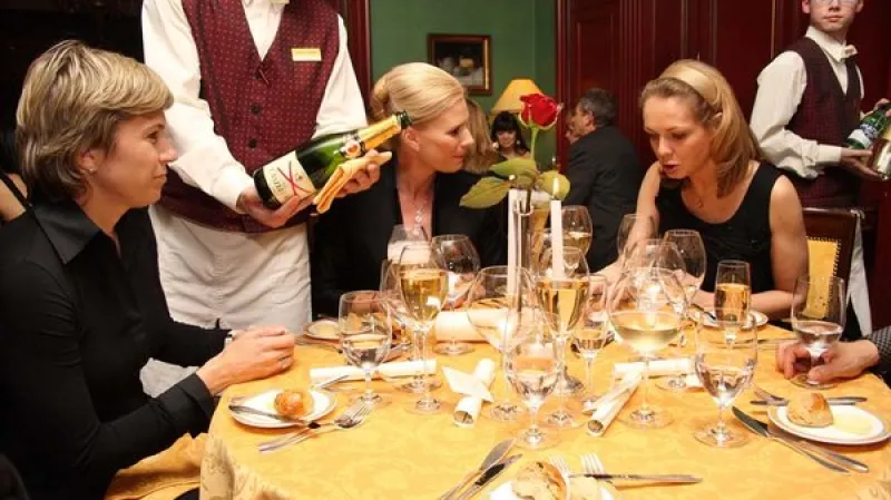 Dámský exkluzivní klub