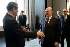 Do Číny dorazila velká delegace z Ruska, snaží se posílit ekonomické vazby