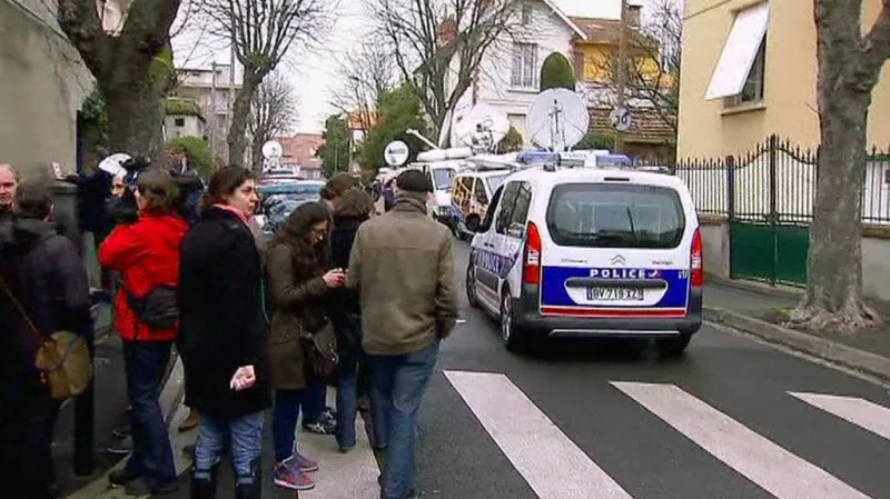 Francouzská policie obklíčila Mohammeda Meraha