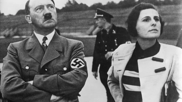 Adolf Hitler a filmová režisérka Leni Riefenstahlová