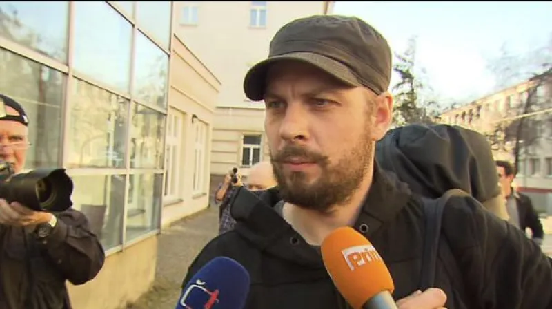 Rozhovor s Romanem Týcem bezprostředně po propuštění